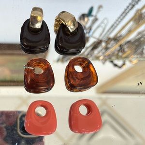 Interchangeable clip-on earrings